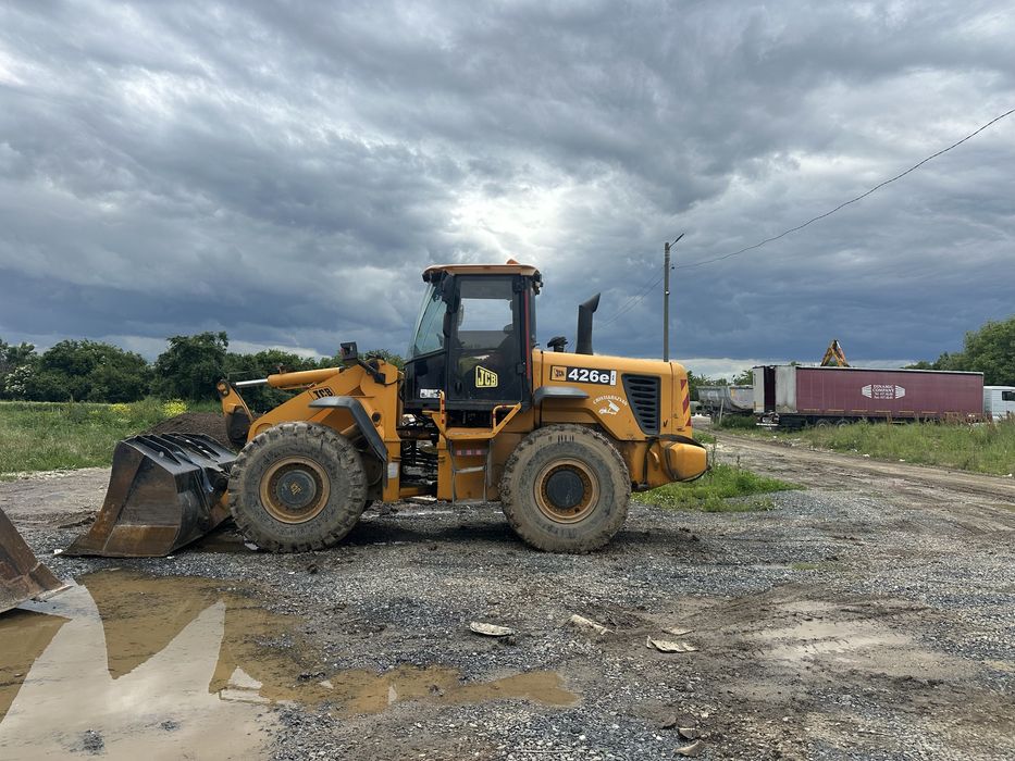 Inchiriez Wola si bascula 8x4