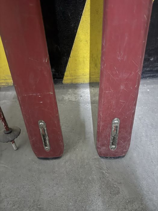 Лыжы спортивные 178 см