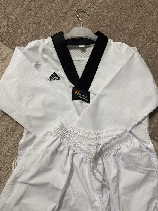 Костюм Тхэквондо