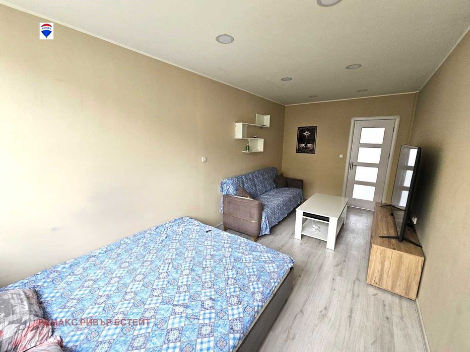 Продава се Двустаен апартамент в Русе, Дружба 3 - 61 кв.м за 1015 €/кв.м - Снимка #1