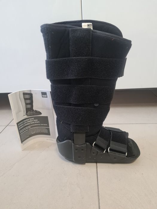 БОТУШ (Постоперативна ортеза за подбедрица)