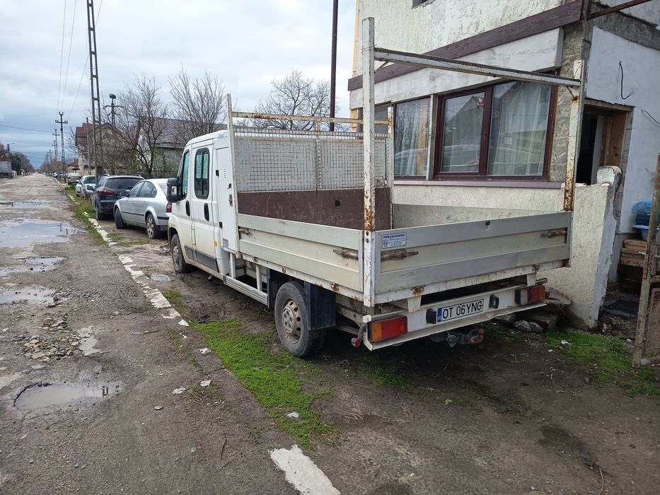 Vând autoutilitara Peugeot Boxer noe 2010