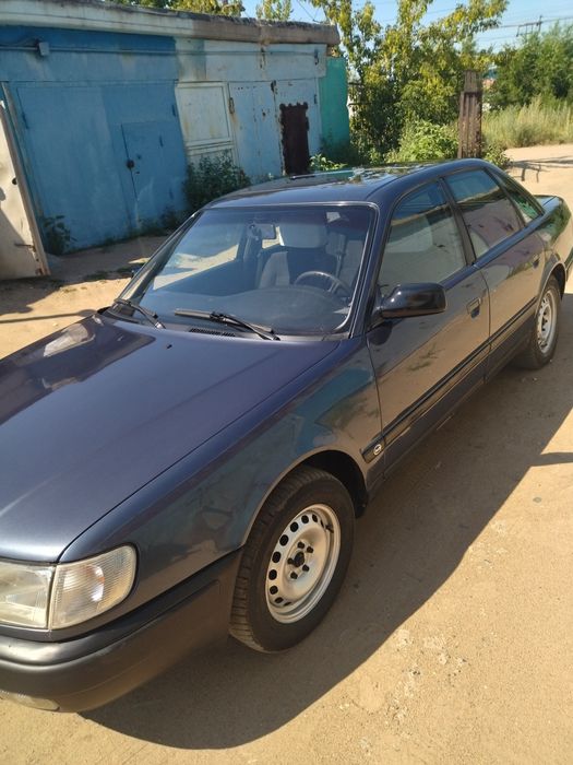 Продам Ауди 100 С4