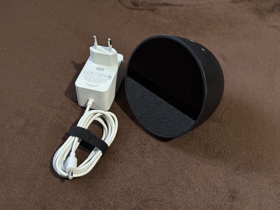 Boxa Amazon Echo Spot 2024