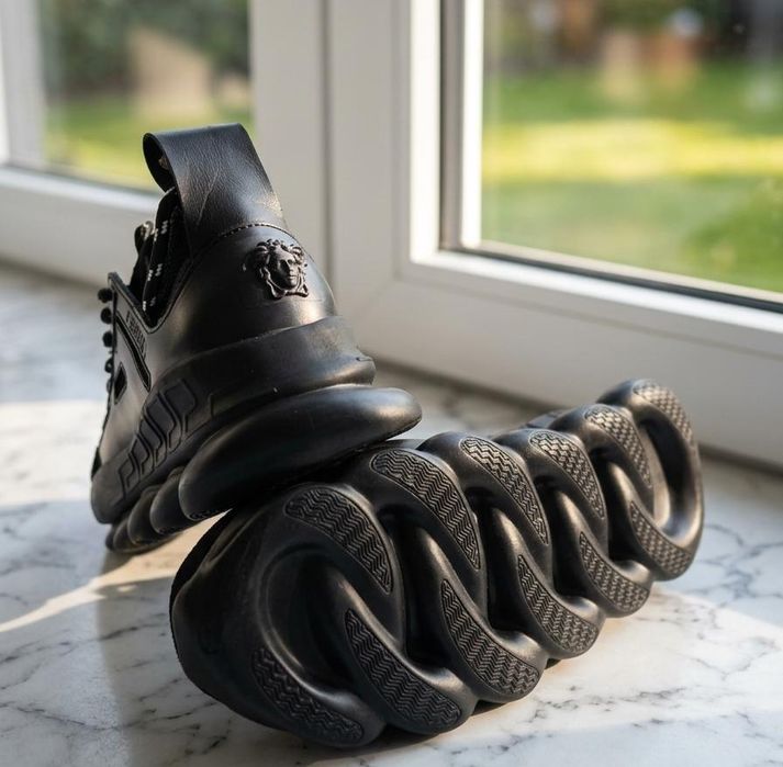 Adidasi Versace Chain Reaction Negru