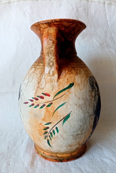 Масивна ретро керамична ваза