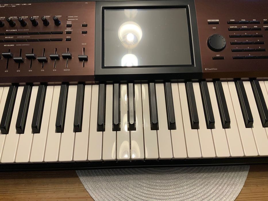 KORG KRONOS 2 LS 88 ca noua!!