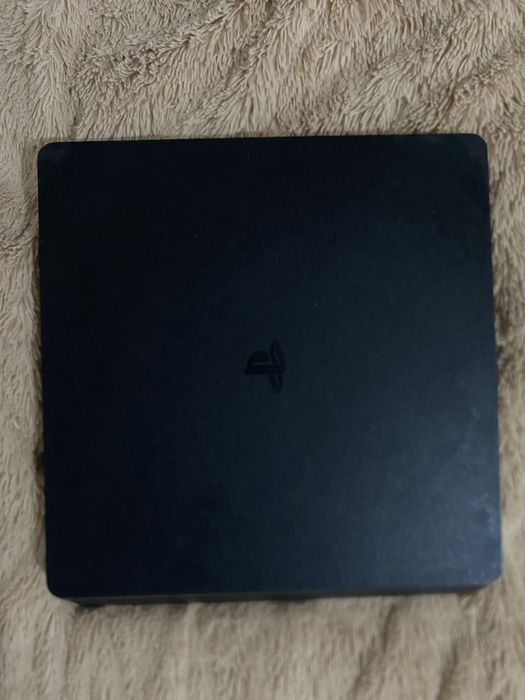 Sony PlayStation 4
