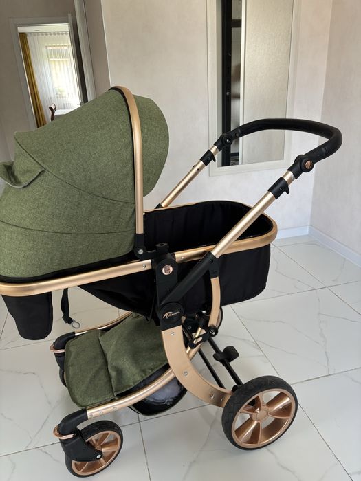 Коляска новая трансформер