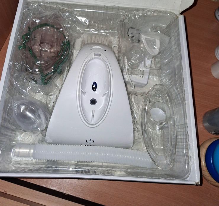 Inhalator/nebulizator BEURER IH40 nou