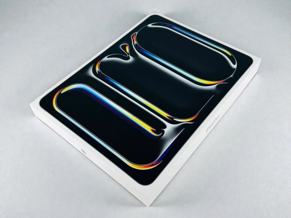 НАЛИЧЕН! Apple iPad Pro 13" 8th Gen M5 Wi-Fi + Cellular 256GB Silver Гаранция!