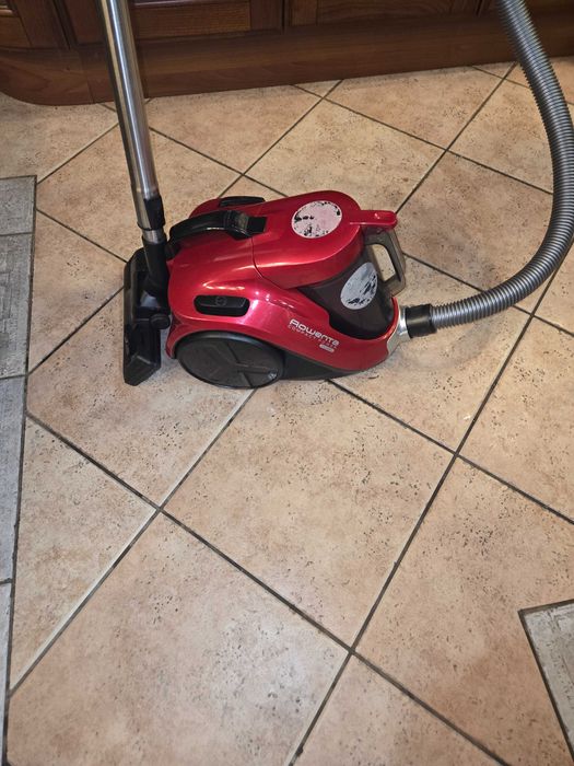 Прахосмукачка Rowenta compact power cyclonic