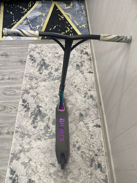 Трюковой Самокат Aurora