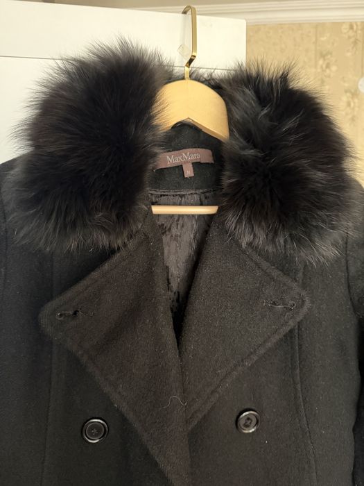 Продаю пальто MaxMara