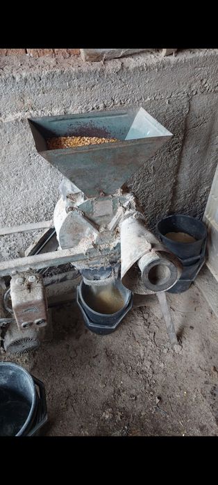 Трифазна фуражомелка