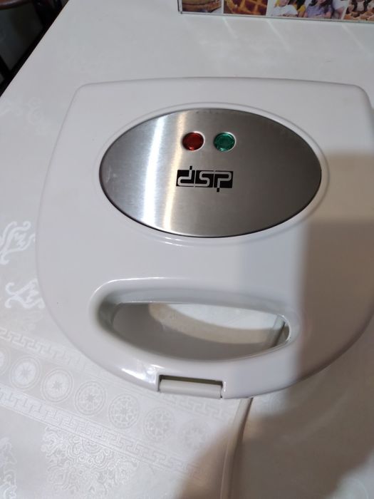 Продам вафельницу