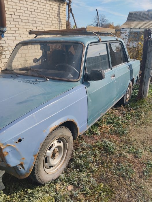 Продам машину Ваз 2107