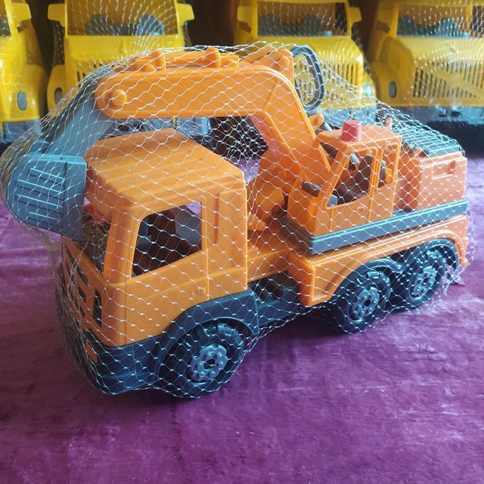 O'ptim o'yinchoqlar olami