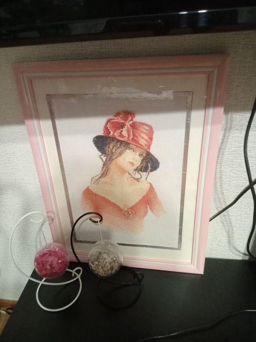 Продам готовые картины- вышивки