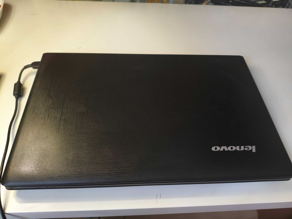 Ноутбук Lenovo G700