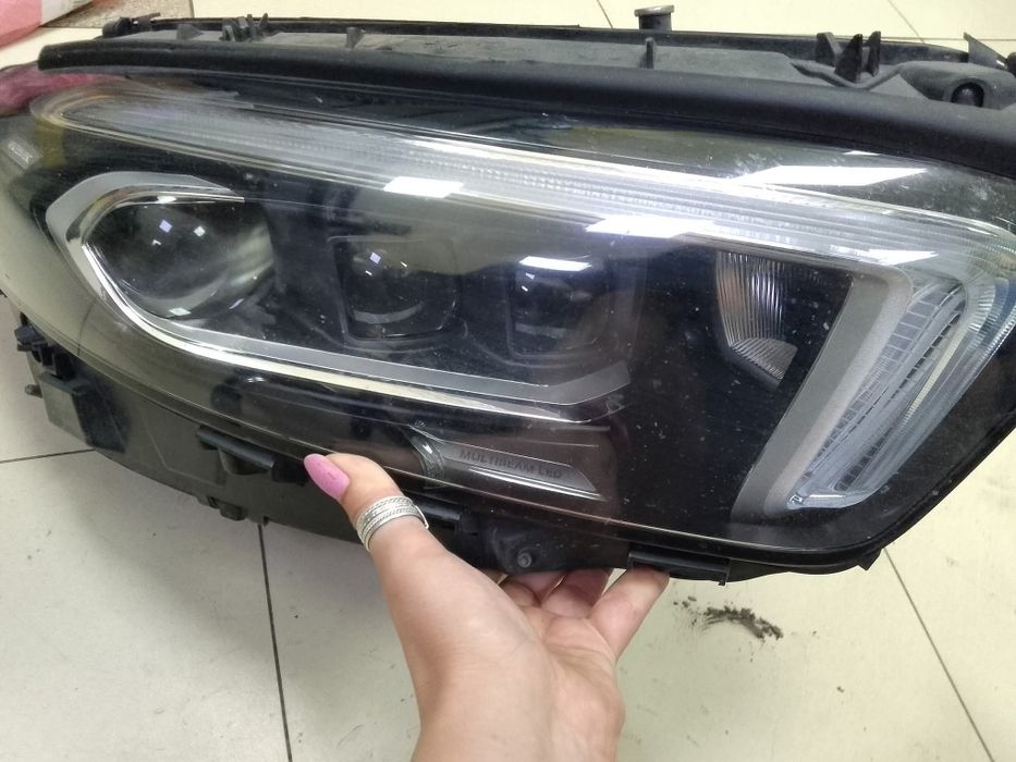 Фарове Mercedes w177