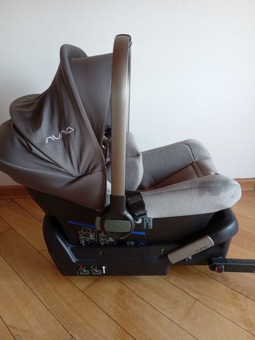 Детско столче за кола-nuna