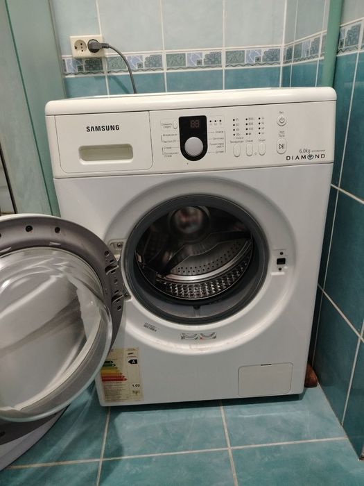 Срочна автомат кирмашина сотилади.  6кг ли Холати яхши