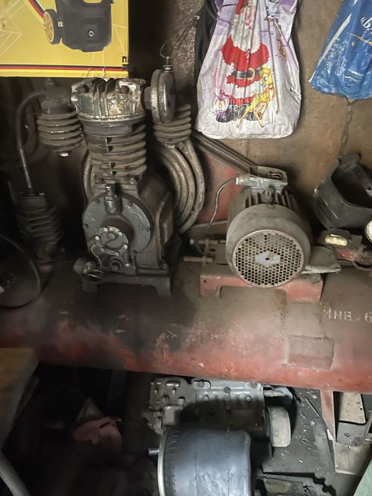 Продаю станки с контейнером