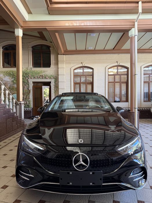 Mercedes Benz EQE 500