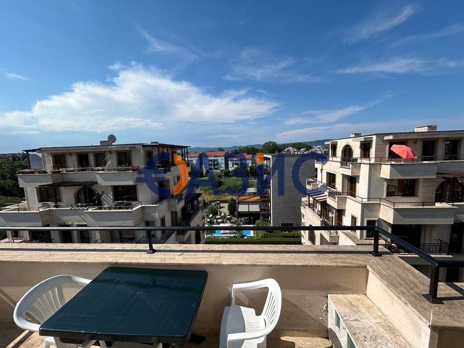 Продава се Двустаен апартамент в к.к. Слънчев бряг - 81 кв.м за 963 €/кв.м - Снимка #9