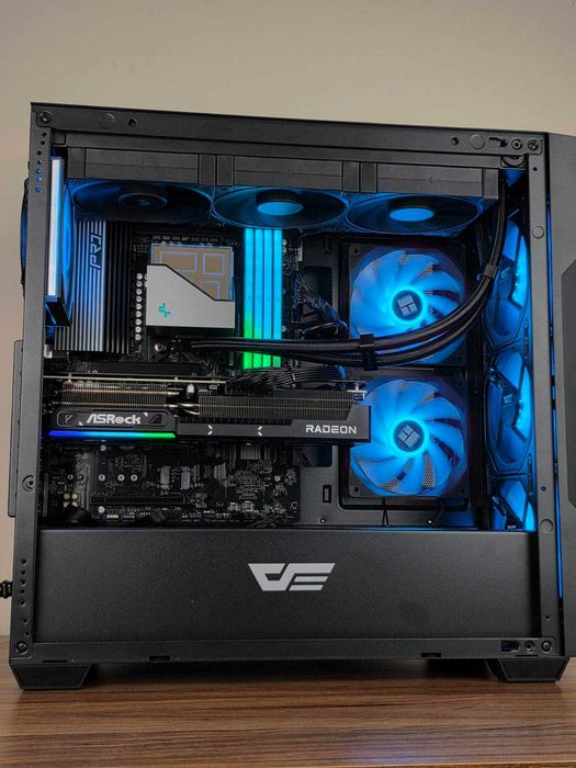 Нов | Ryzen 7 7700 | RX 9070XT 16GB | RAM | NVMe | Геймърски