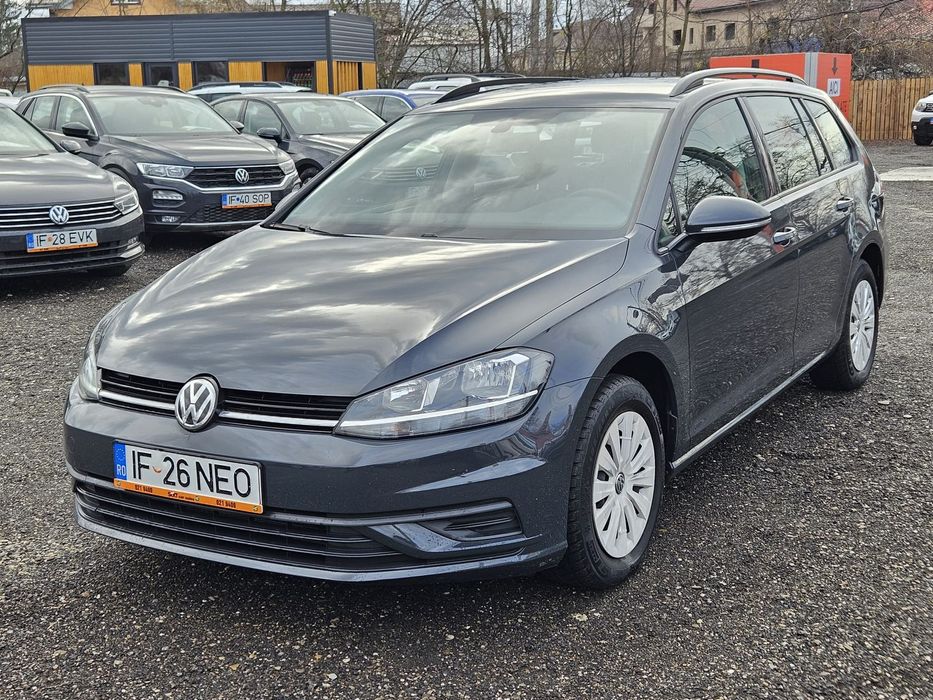 Volkswagen Golf Unic proprietar - Km 100% reali - TVA deductibil