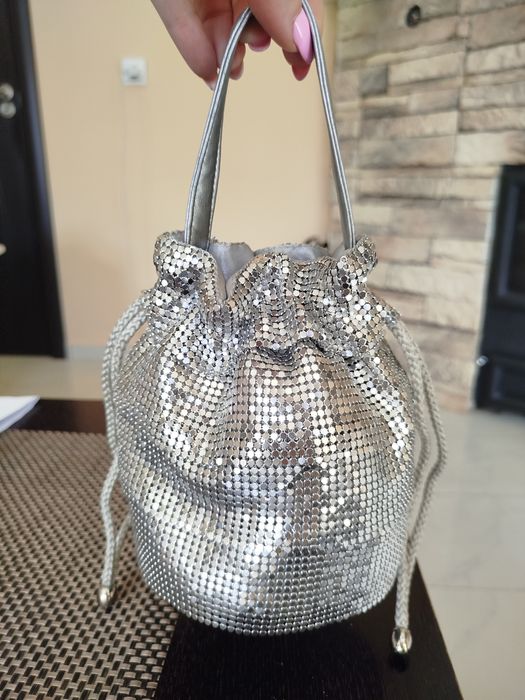 Малка дамска чанта