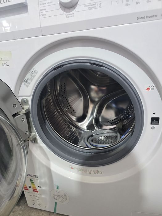 Нова инверторна пералня със сушилня Arctic/Beko APLWD741262WST 7/4 кг