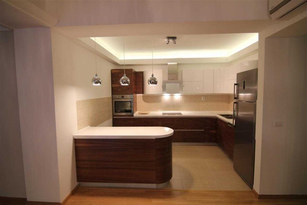 Дава се под наем Тристаен апартамент в Пловдив, Христо Смирненски - 90 кв.м за 275.4 € - Снимка #3