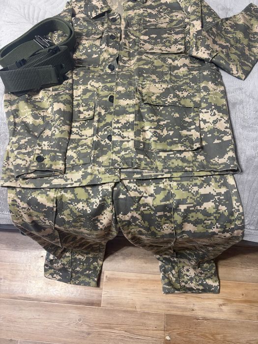 Продаю военную форму для нвп размер 46