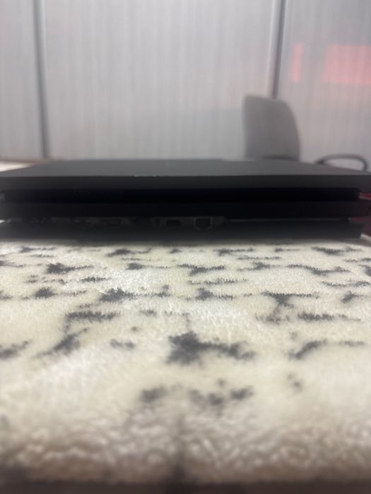 PS 4 PRO + FIFA 20 + GTA 5 Premium Edition