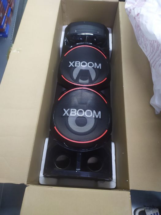 Музыкальный центр LG 1000 ВТ