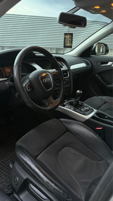 Vand Audi A4 b8 2.0d
