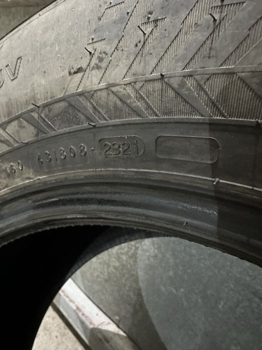 Продам шины 2 штуки
