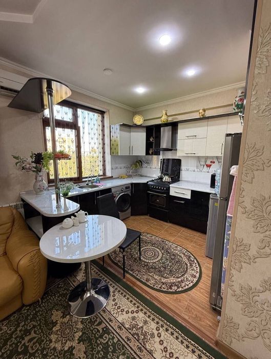 Юнусабад 17 Сайрам 2/5/6 Евро с мебелью и техникой