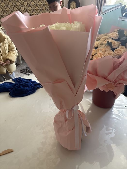 цветы букет из 21 белых роз