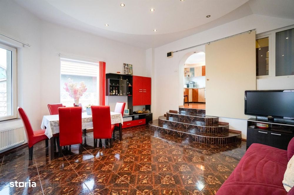 Casa cu 4 camere si 1000 mp teren Santandrei