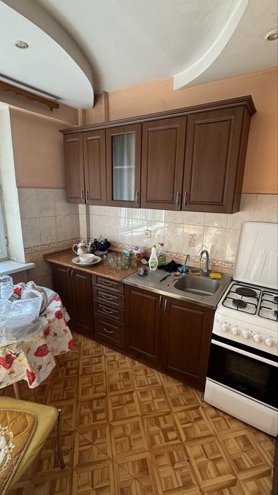 Продам кухню б/у