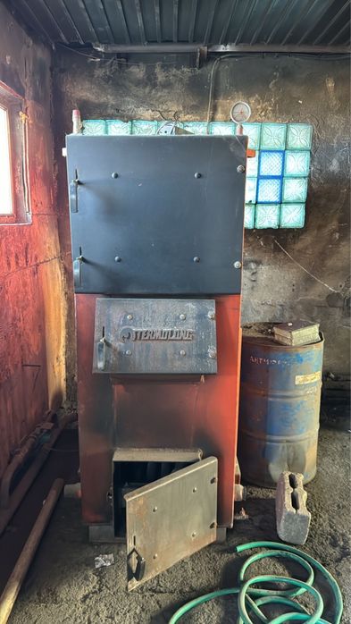 Продам Котел длительного горение