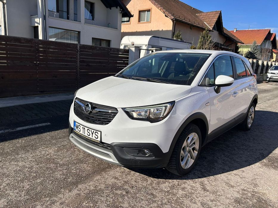 Opel Crossland Mașina in stare excelentă/Primul si singurul proprietar