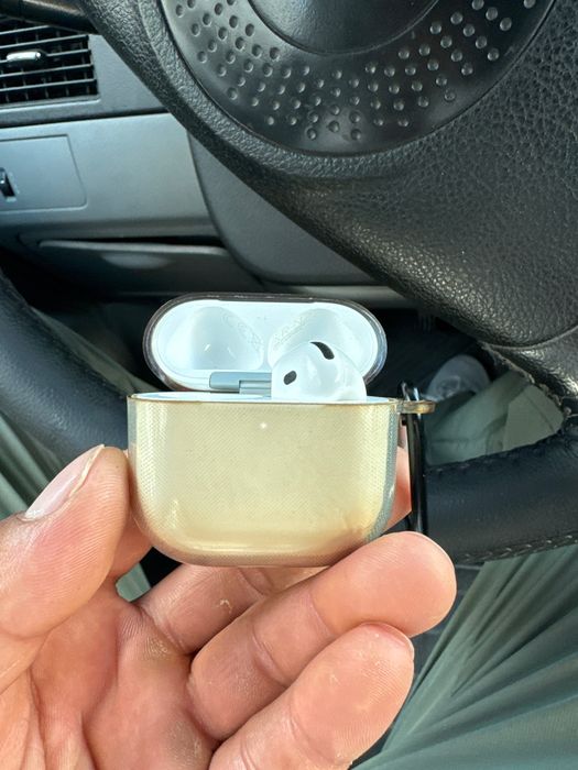 Airpods 4 anc original