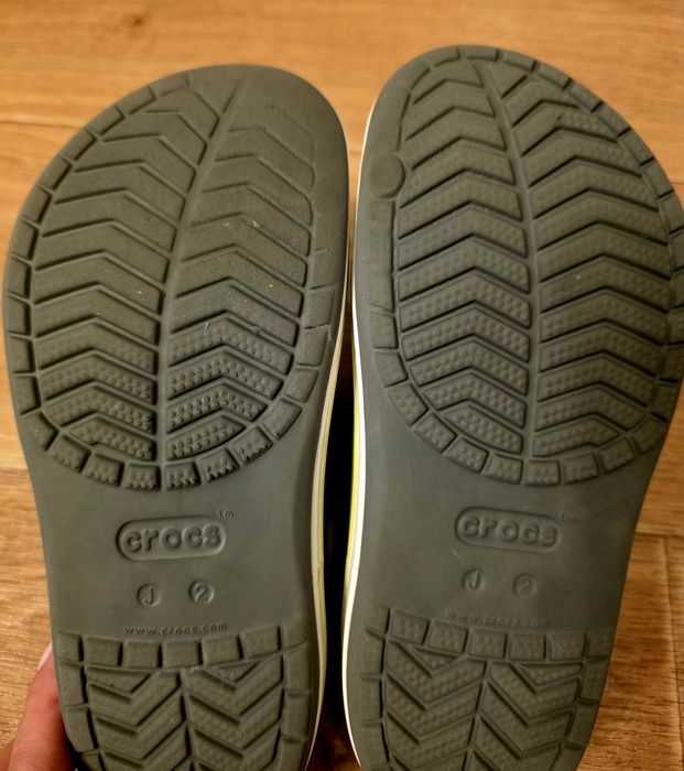 Crocs для мальчика J2