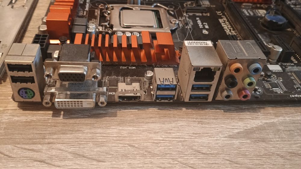 Kit Placa barza ,i5 4590, 16Gb Ram,GTX 980 Ti ,gratuit placa audio