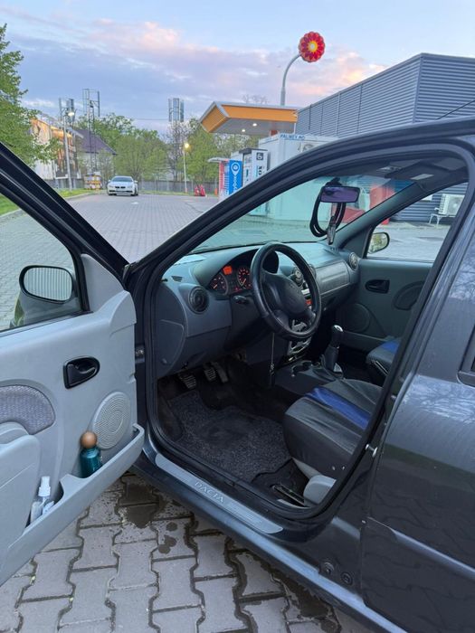 Vand masina dacia logan 1.5 dci